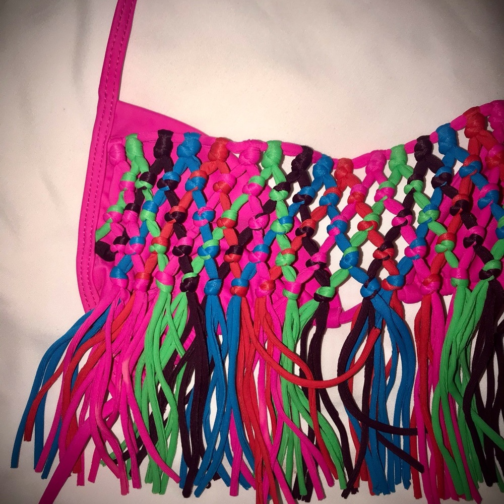 🆕 Beach Riot Bikini Top - Picture 4 of 7
